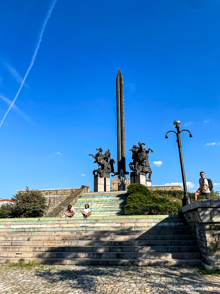 Monumentul Asanestilor Veliko Tarnovo