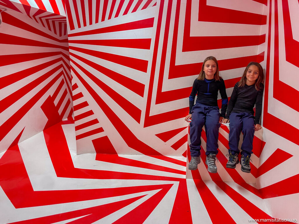 Muzeul Iluziilor Munchen - Mami si Tati scriu